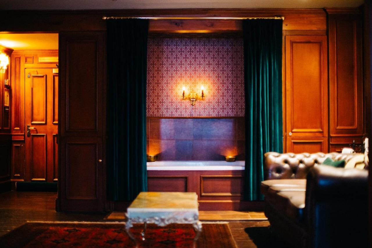 The George Hotel インヴェラレイ エクステリア 写真