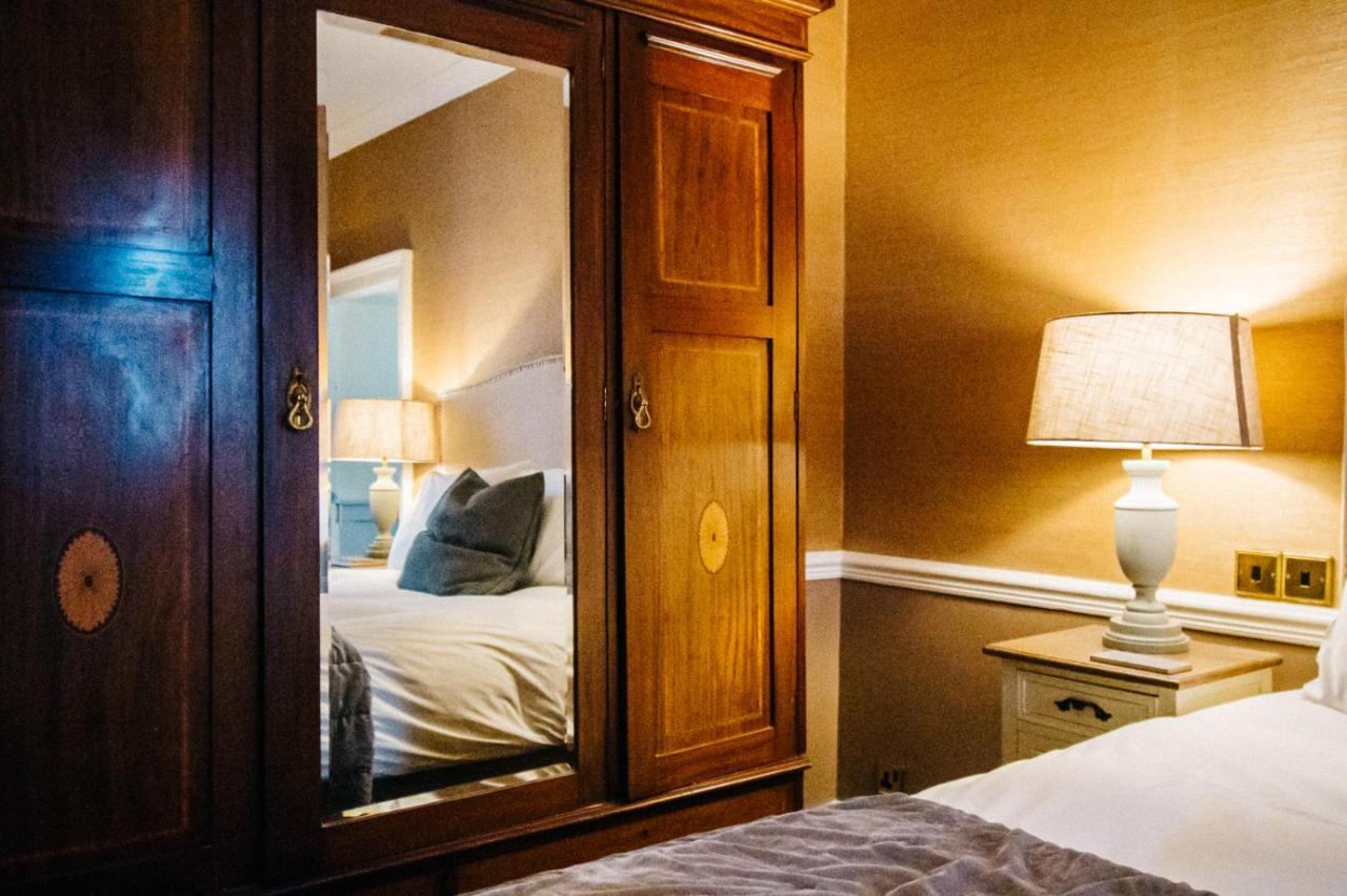 The George Hotel インヴェラレイ エクステリア 写真