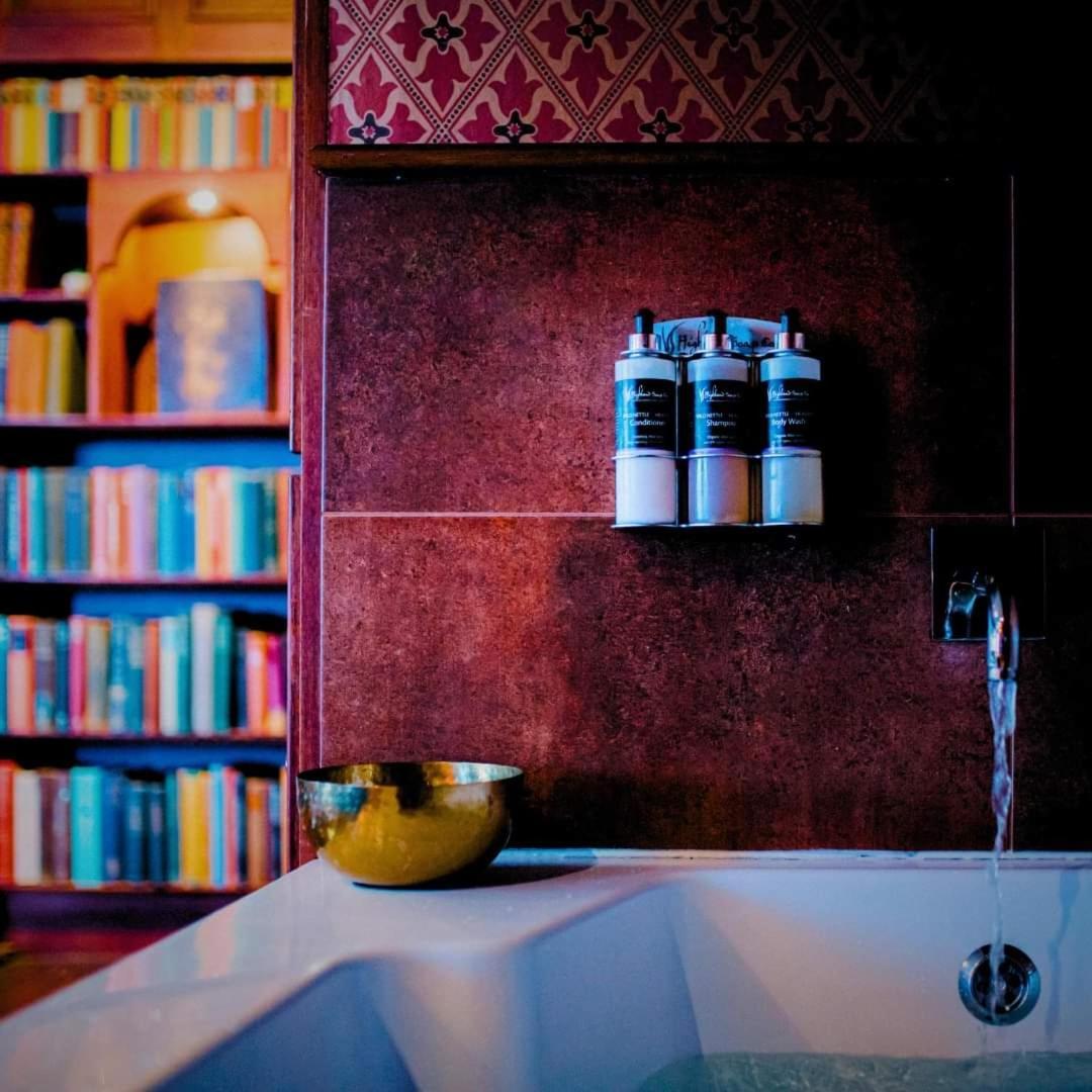 The George Hotel インヴェラレイ エクステリア 写真